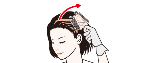 コーム側で　やさしくとかし、頭皮を傷つけないようにしてください。●根元から横、斜めの方向に髪をとかすとムラなく染まります。